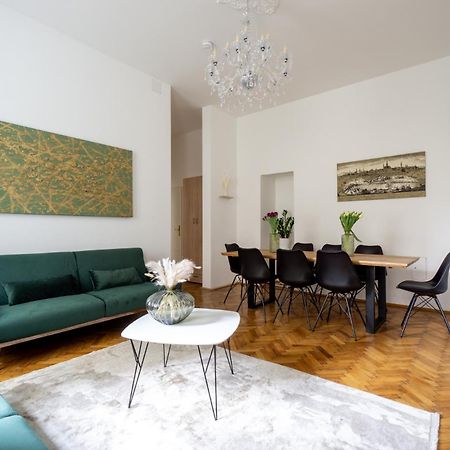 Central Apartment In Viennese Old Building מראה חיצוני תמונה