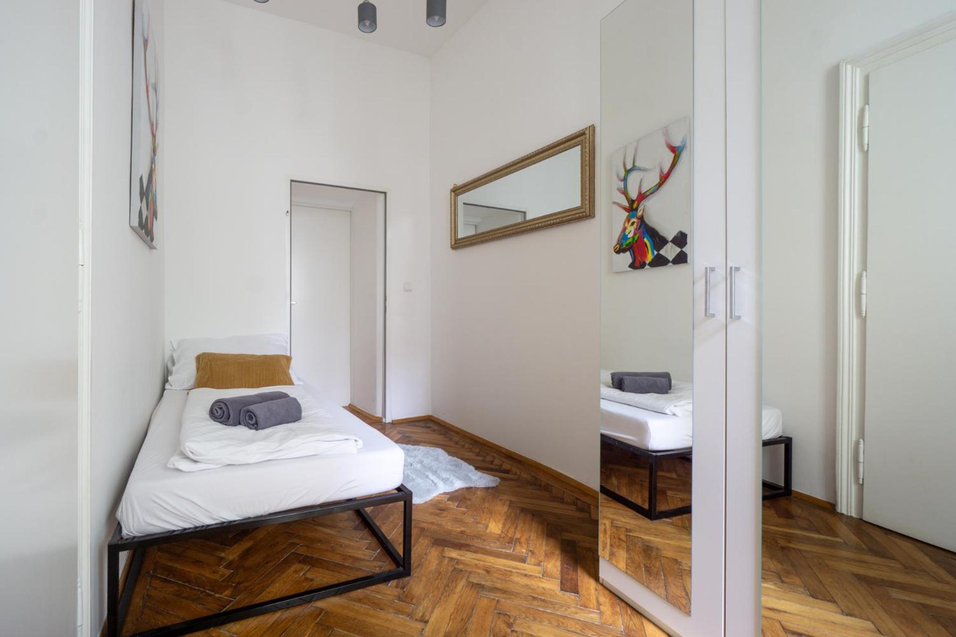 Central Apartment In Viennese Old Building מראה חיצוני תמונה